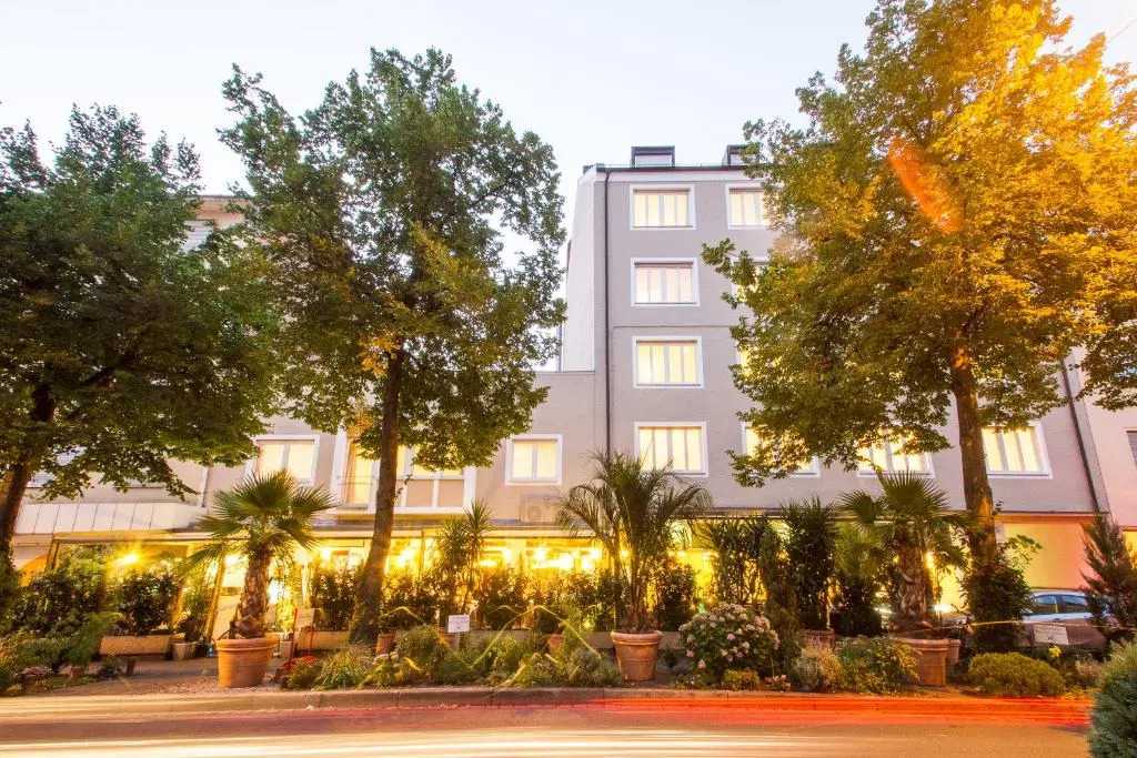 BARDOLINO Fine.Food.Hotel