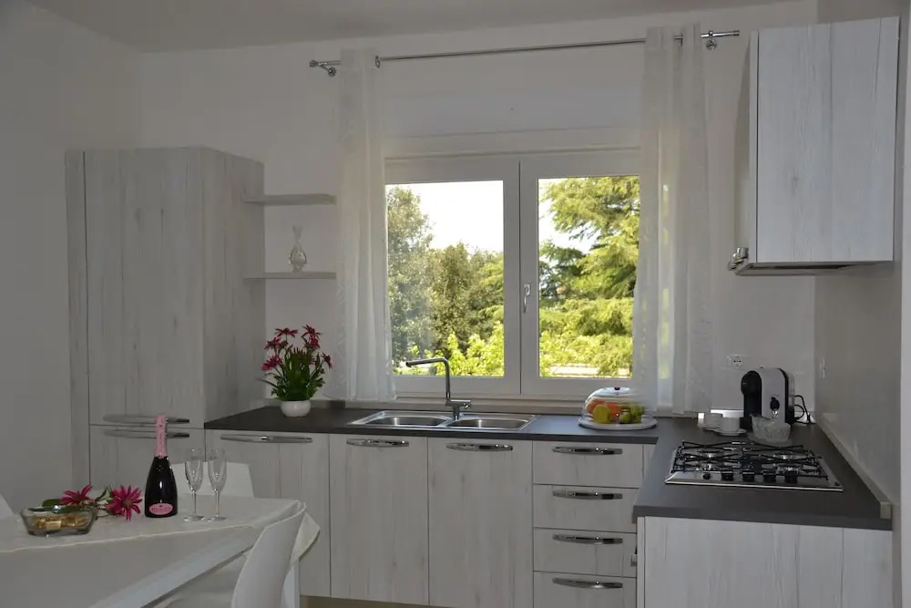Aurora Apartment - Villaggio di Mary