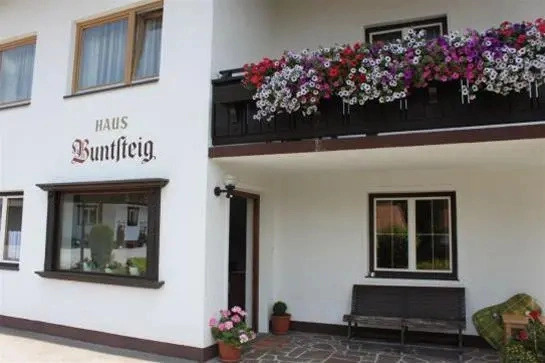 Haus Buntsteig