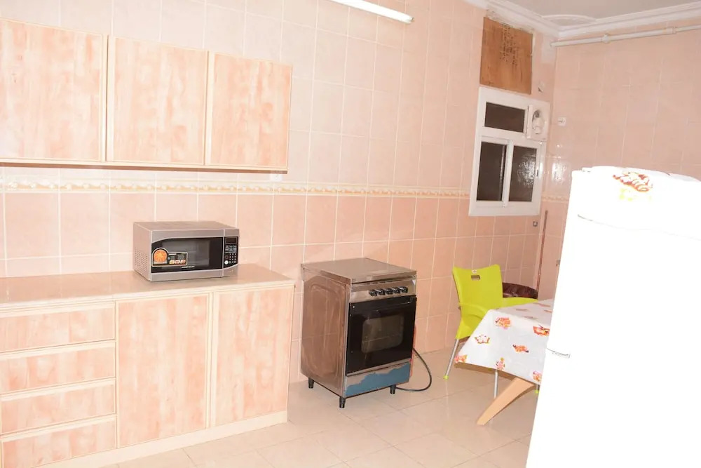 Al Eairy Furnished Apts Al Madinah 5