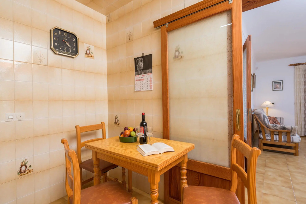 BARCELO-DANUS - Chalet with terrace in Porto Colom. Free WiFi