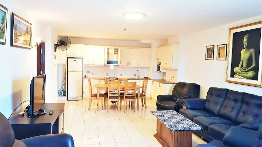 Sea View 1 bed Apartment