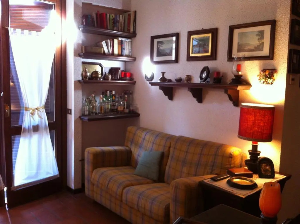 Cecilia`s Apartment