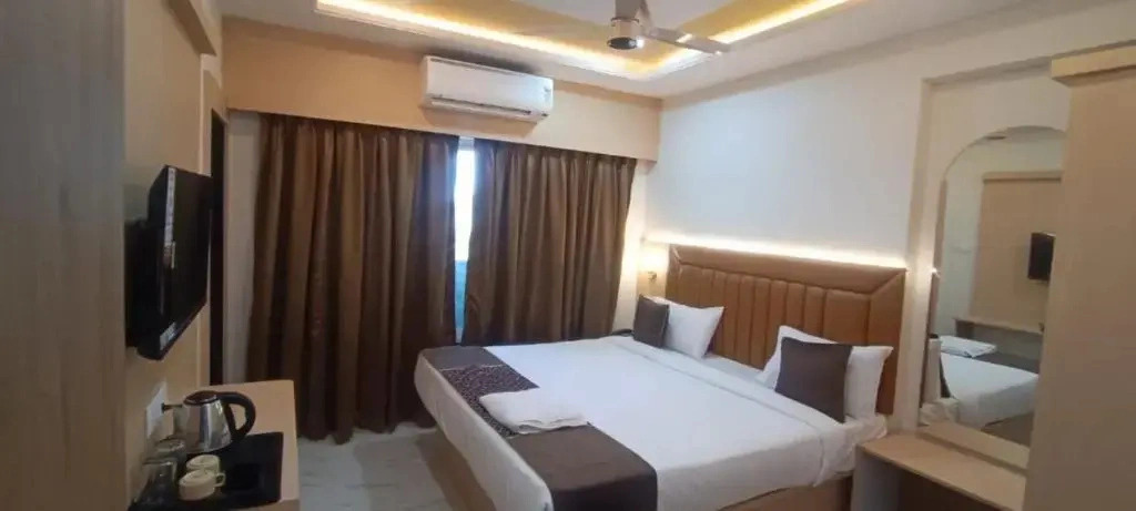 Hotel President Pride
