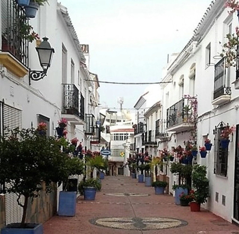 Apartment With one Bedroom in Estepona, With Wifi - 220 m From the Bea