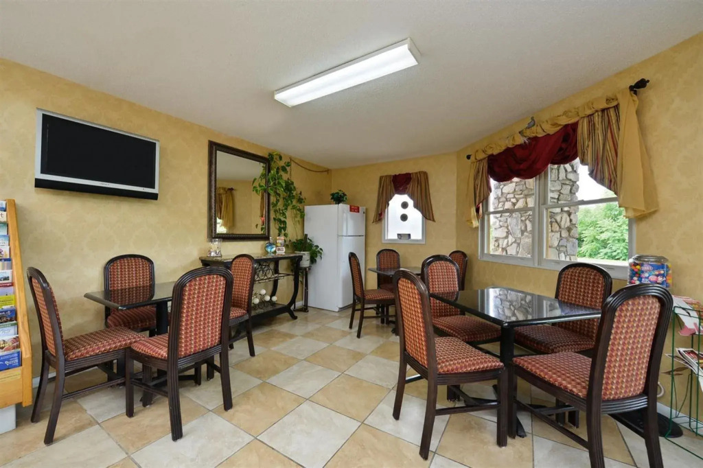Americas Best Value Inn Canton, NC