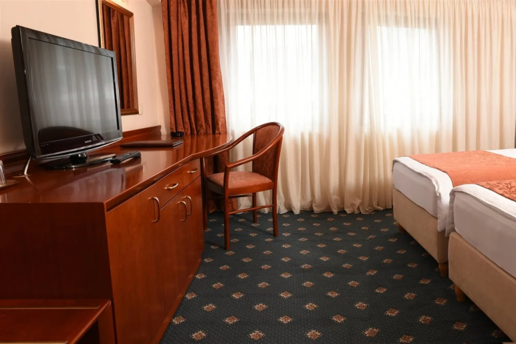 G Hotels
