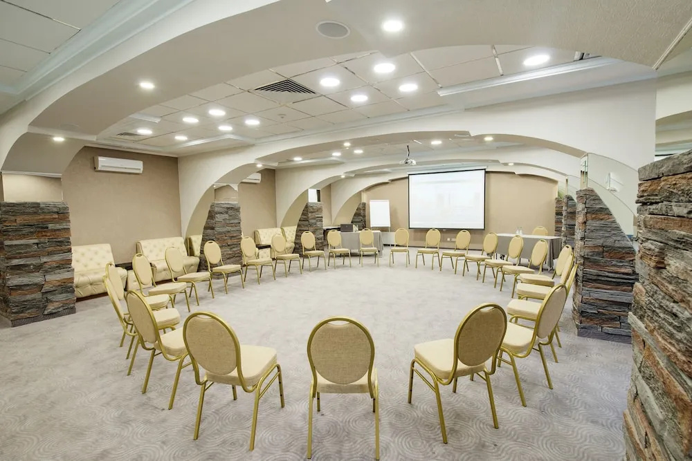 Premier Hotel Lybid