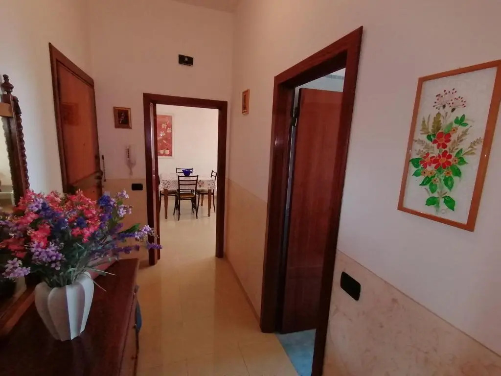 Viale Barozzi 118