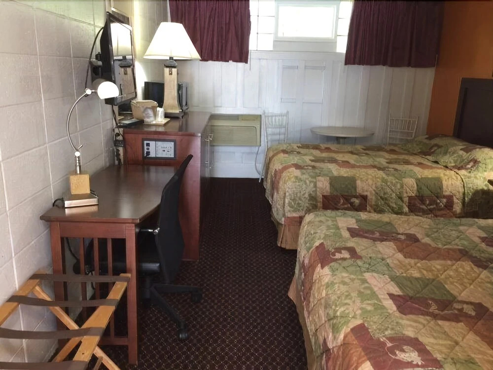The Hollander Motel