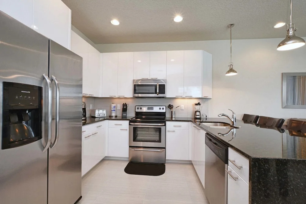 Serenity - 3 Bed Townhouse w/splashpool-5105SY
