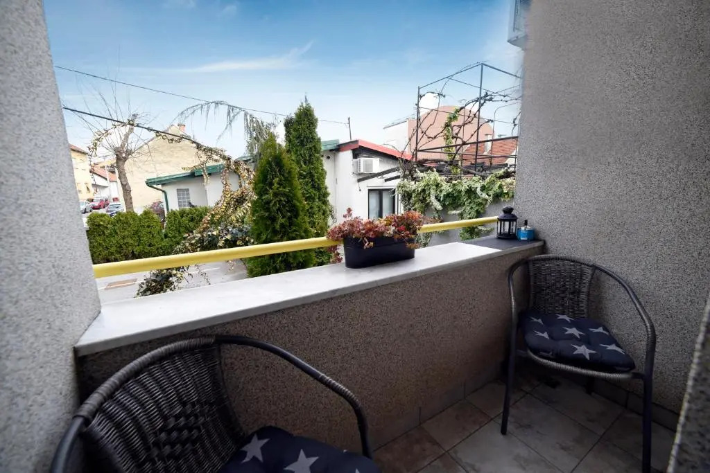 Corner Apartment