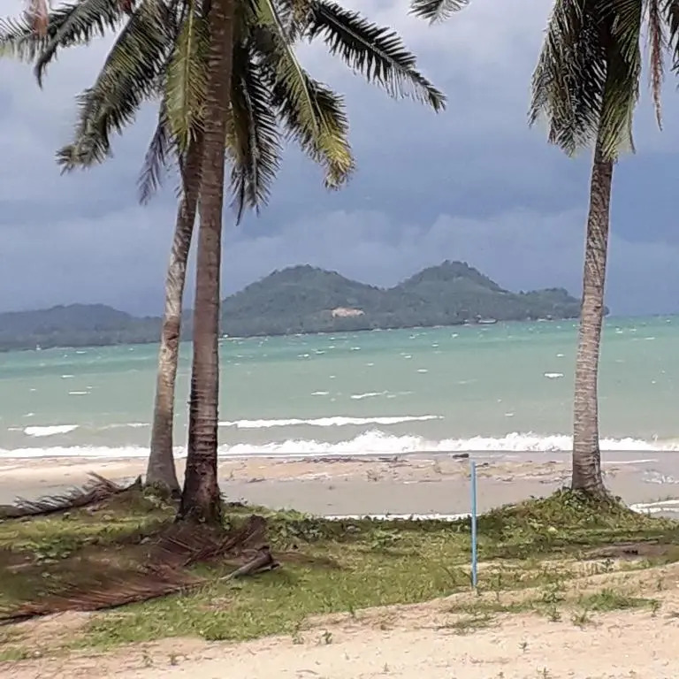 Baan Be Beach