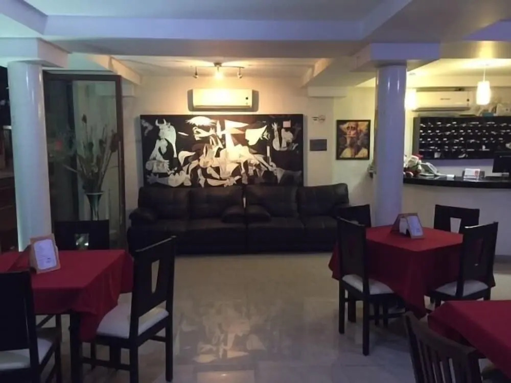 Hotel Maritimo