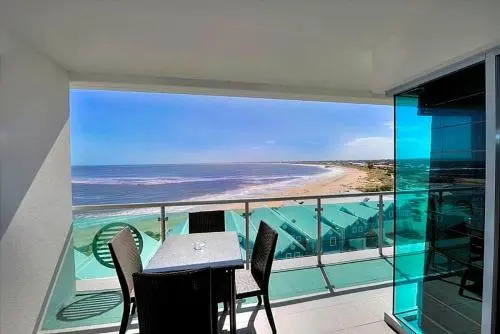 Sea Side 310