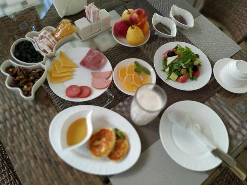 Home Hotel