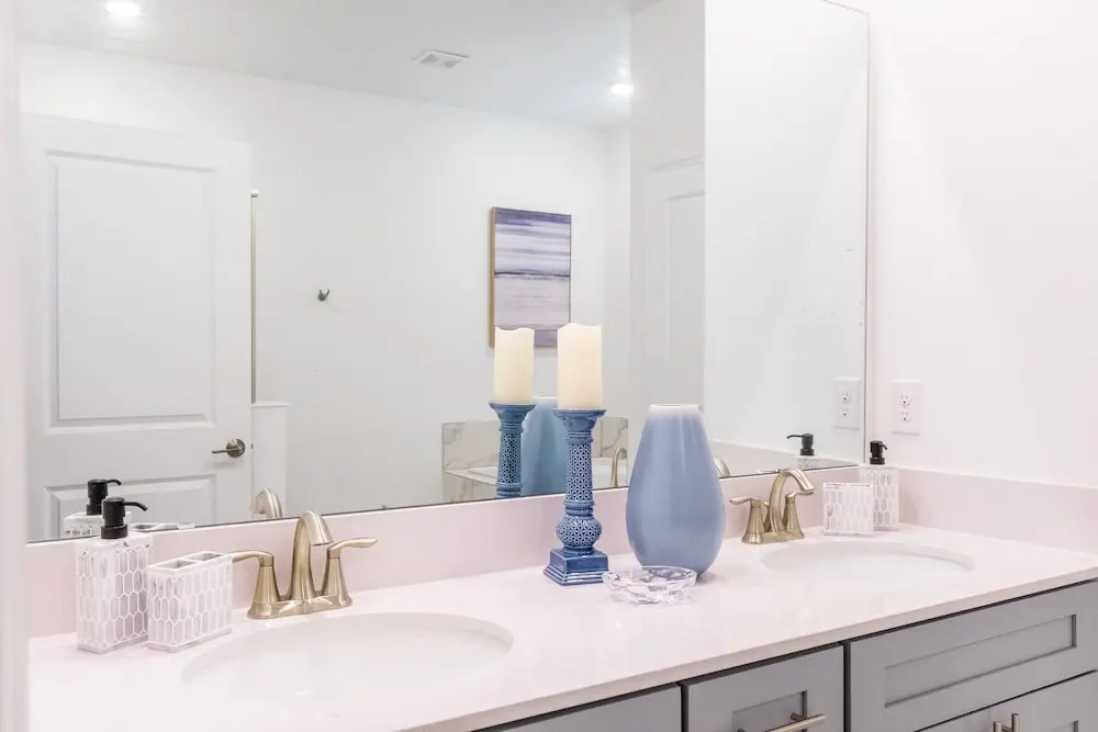 Magical 10-Bedroom Disney Getaway Awaits