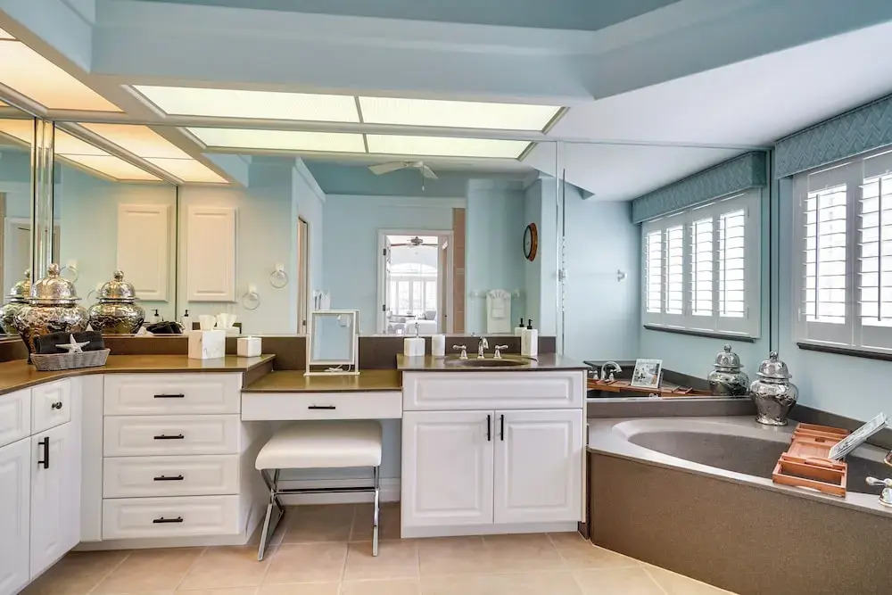 Private Pool, Dock & Gulf Access: Cape Coral Home!
