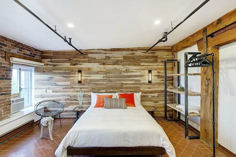 Charming Apartment on St-Paul street by Hometrotting