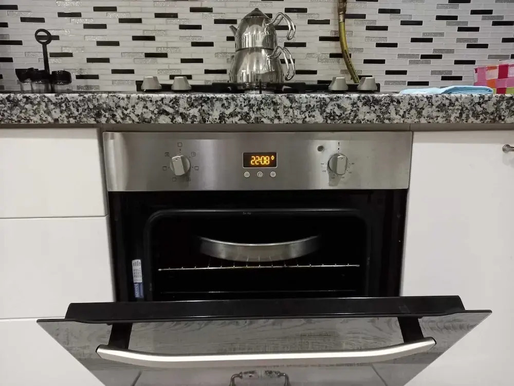 Fully Furnished & Central Family Apartment