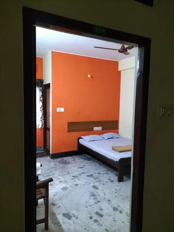 Hotel Eswara Lodge