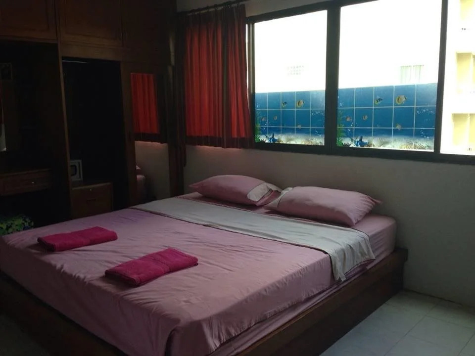 Family Home Guesthouse Phuket