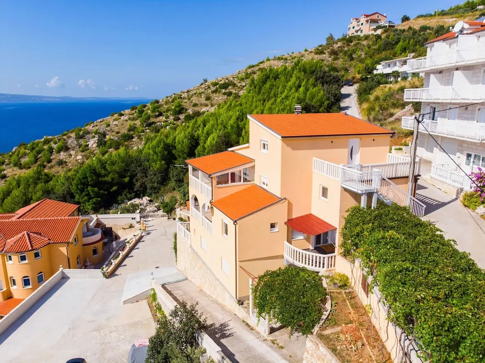 Apartments Zoran
