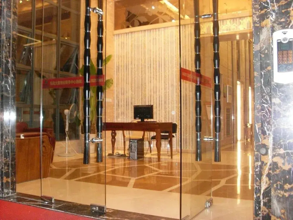 Pinjing Guanghong Tianqi Apartment - Guangzhou