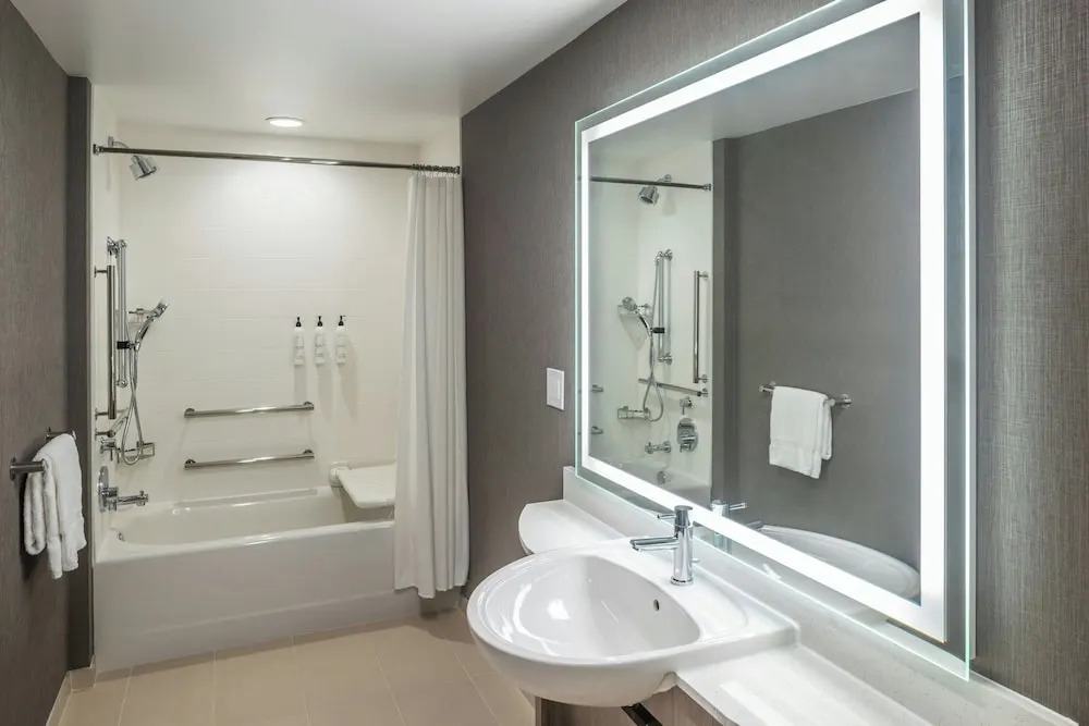 SpringHill Suites by Marriott Canfield