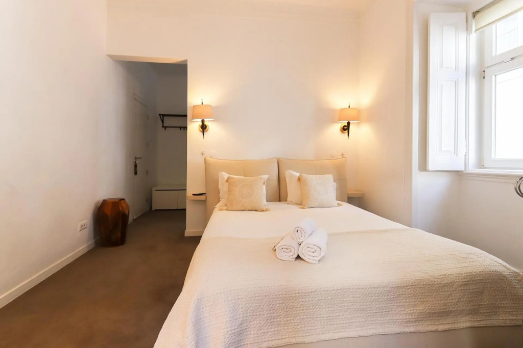 Chiado Prime Suites I by Homing