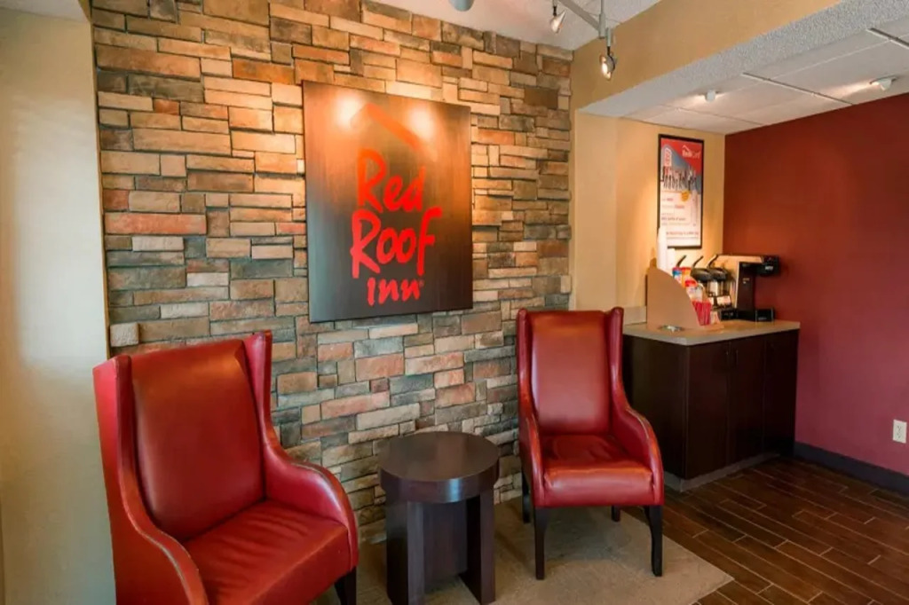 Red Roof Inn Rockford East - Casino District