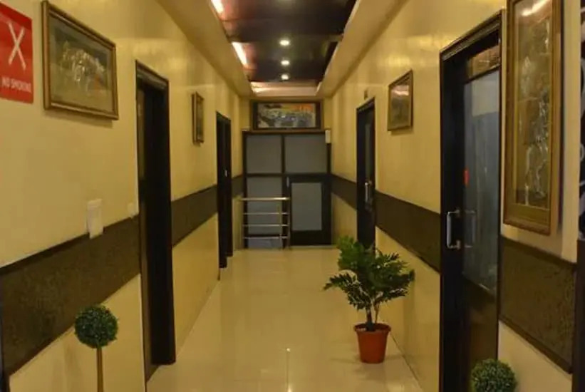 Hotel Jinendra Inn