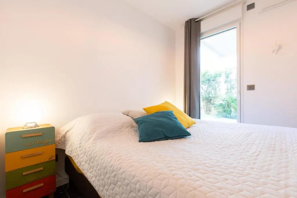 KIKILOUE CANNES 2 BEDROOM WITH GARDEN In the heart of Palm Beach