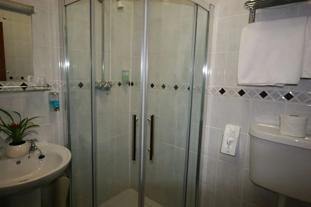 Grange Moor Hotel