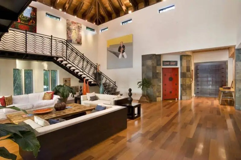 Stunning Balinese Style Villa