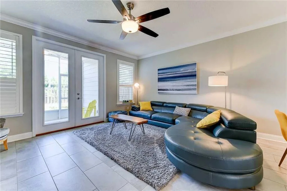 Beachykeen - Four Bedroom Home