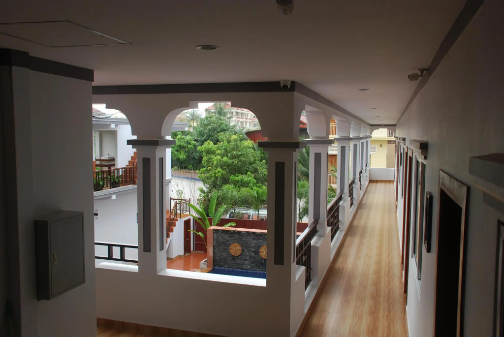 Golden Bakong Boutique