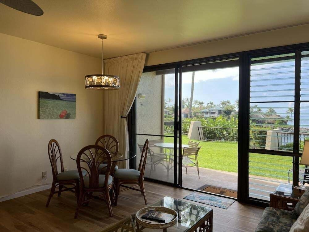 Oceanfront Condo Near Napili Bay 1br - Unit B19 1 Bedroom Condo