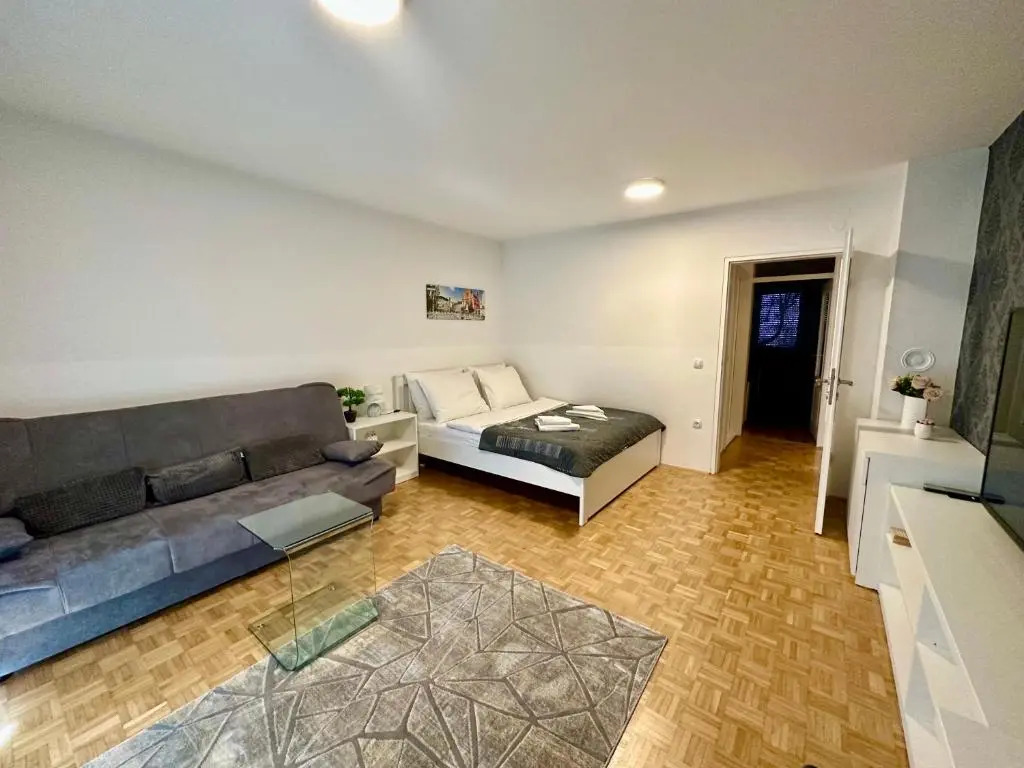 Clara Ljubljana Apartment