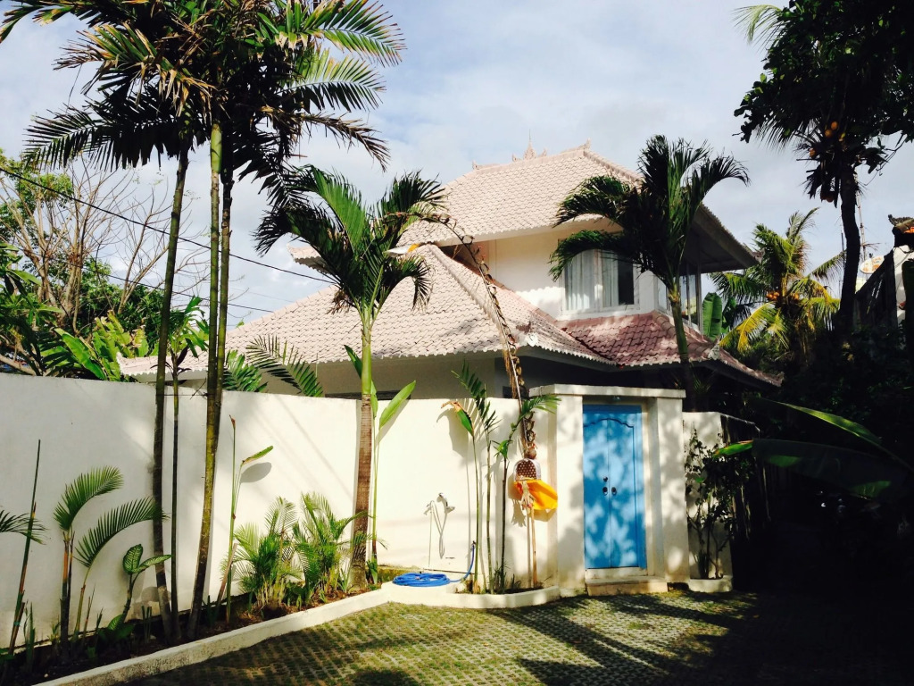 Villa Pantai Indah