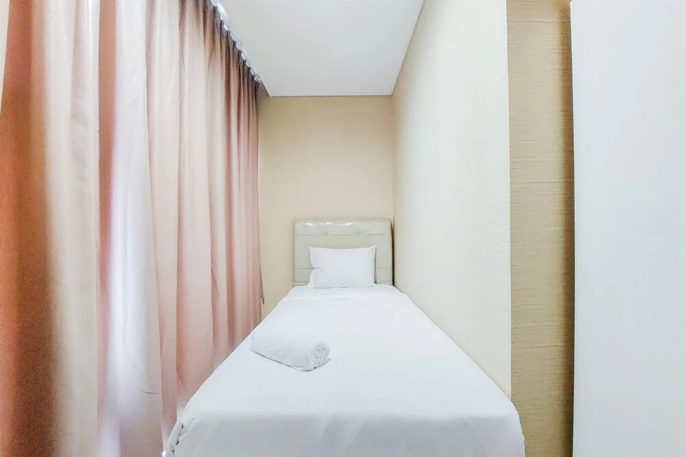 Stunning And Spacious 2Br Brooklyn Alam Sutera Apartment