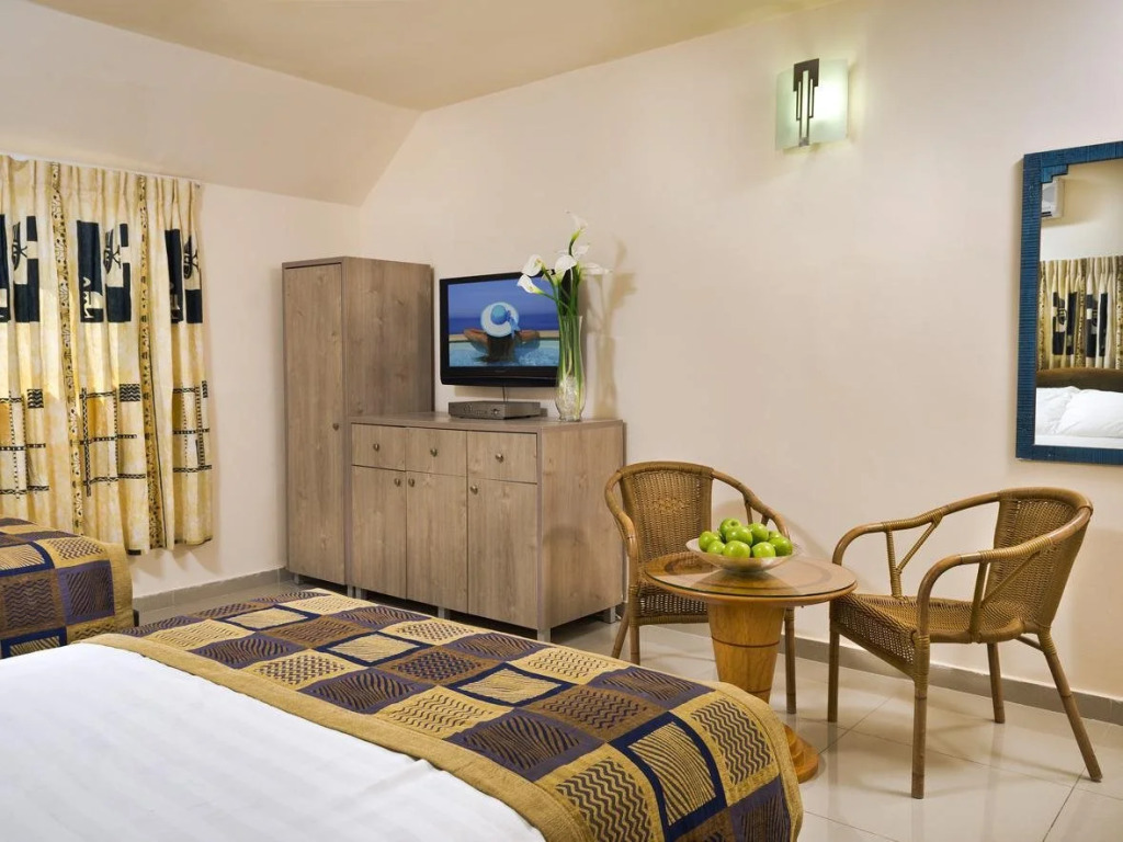 Melony Hotel