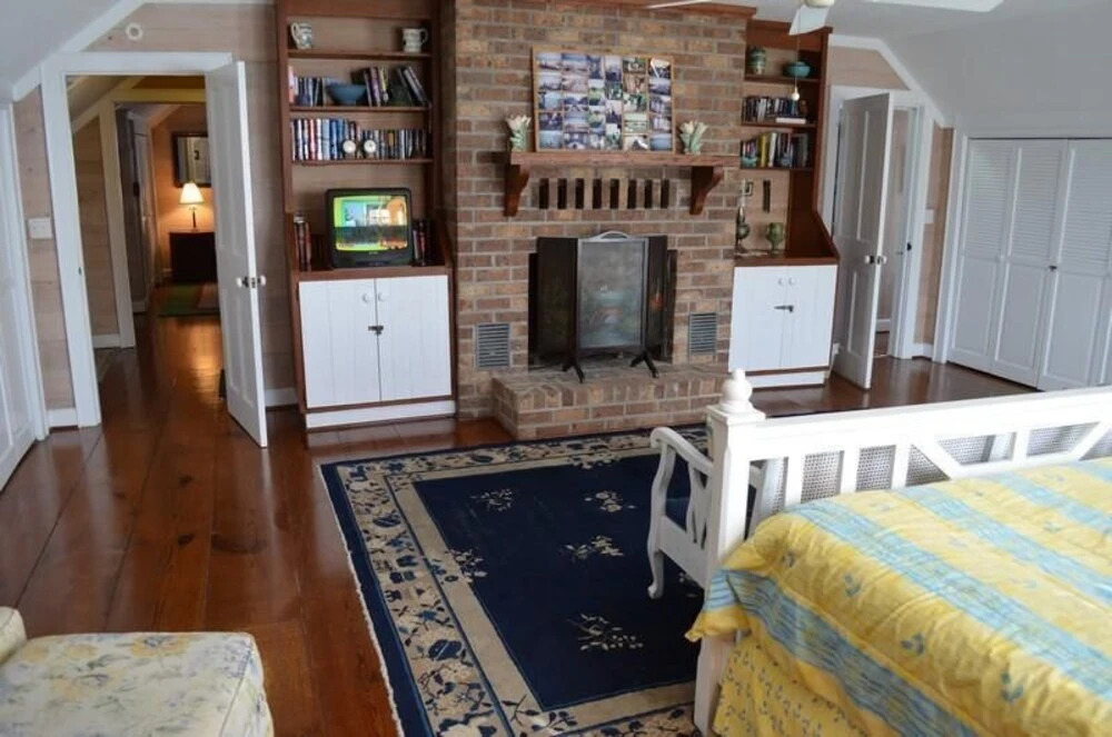 Sea Cliff - 4 Br Home