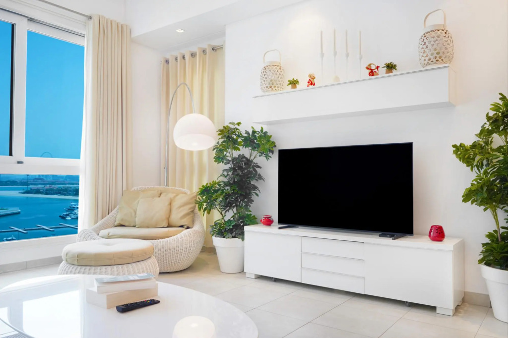 Modern and Airy 2BR in Palm Jumeirah