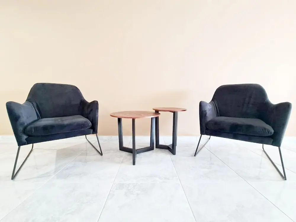 Sr Suites