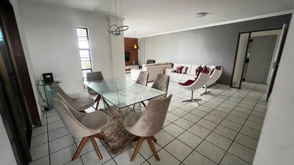 Apartamento em Boa Viagem Prox ao Shopping Recife 3 quartos, 145 m2