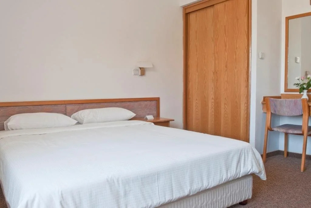 Tadmor Hotel