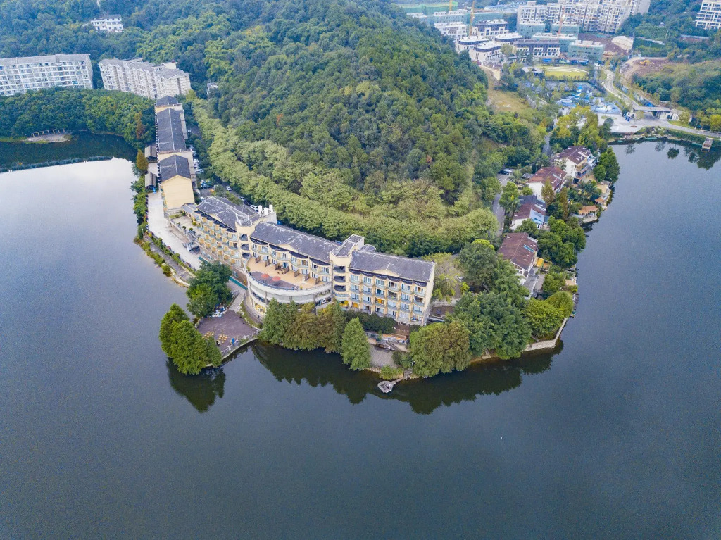 Sky & Sea Resort