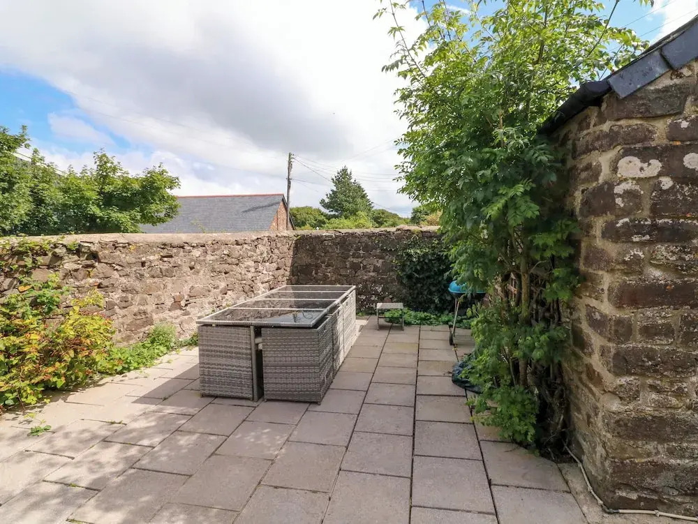 Horseshoe Cottage