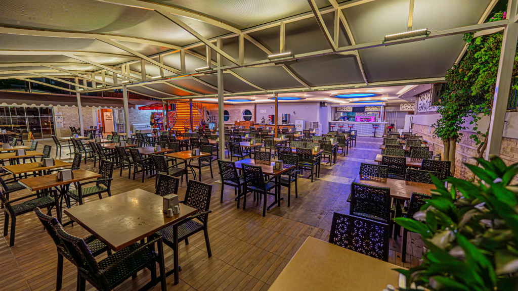 Prestige Hotel & Apart